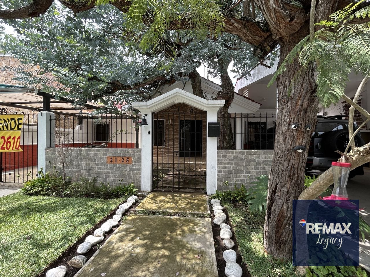 Casa Venta | Jardines de San Isidro | zona 16 — Casa en Venta en Zona 16, Guatemala, Ciudad — foto 16 de 17