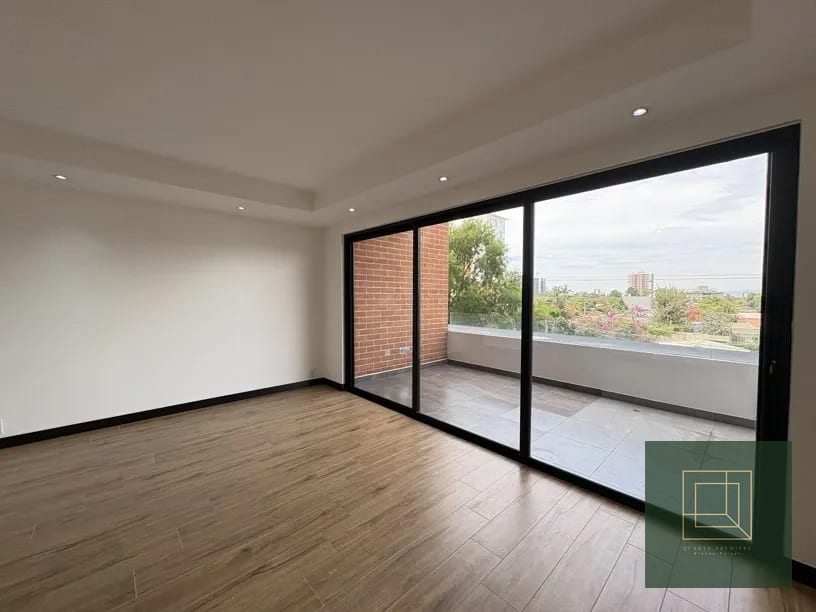 Apartamento con terraza en renta, edificio Alena zona 15 — Apartamento en Alquiler en Alena, Zona 15, Guatemala, Ciudad — foto 3 de 9