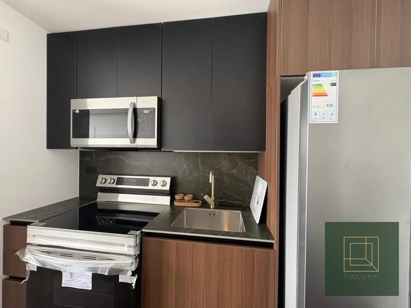 Apartamento amueblado en Renta, edificio Atarah zona 10 — Apartamento en Alquiler en Atarah, Zona 10, Guatemala, Ciudad — foto 2 de 9
