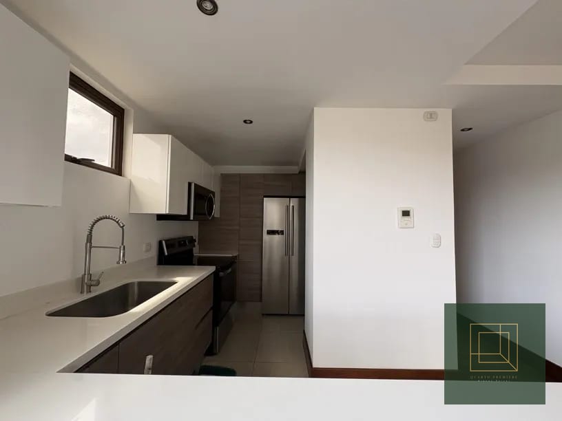 Apartamento en renta edificio Ápice 1, vista Hermosa 1 — Apartamento en Alquiler en Ápice, Zona 15, Guatemala, Ciudad — foto 5 de 10