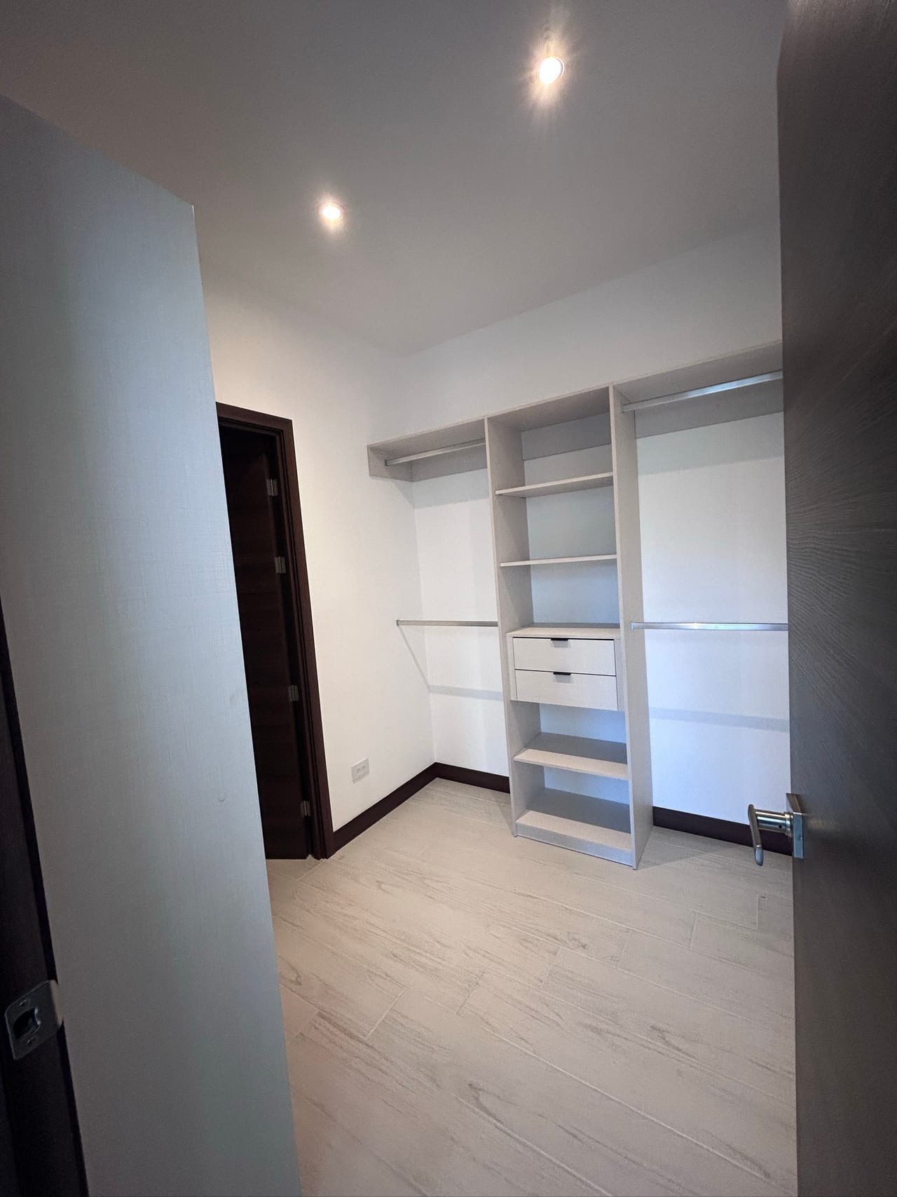 Espectacular ubicación, vista y convivencia Spazio Residencias Z 15 — Apartamento en Alquiler en Spazio, Zona 15, Guatemala, Ciudad — foto 7 de 17