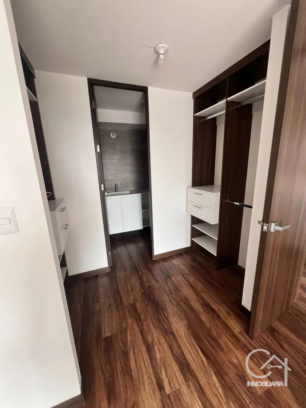 ARALIA 2 ZONA 11-APARTAMENTO EN ALQUILER — Apartamento en Alquiler en Zona 11, Guatemala, Ciudad — foto 4 de 11