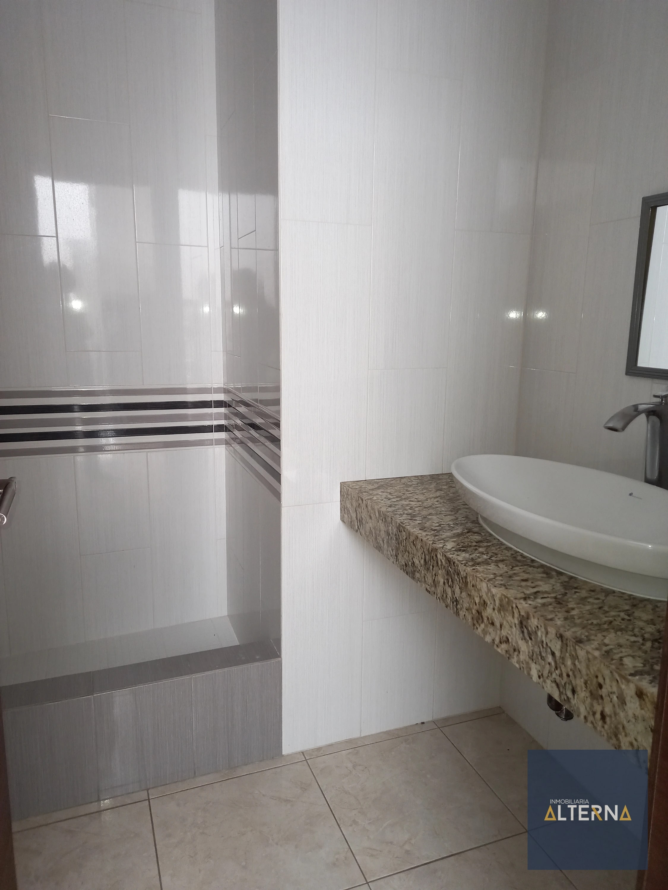 Casa en renta Zona 16 — Casa en Alquiler en Zona 16, Guatemala, Ciudad — foto 2 de 14