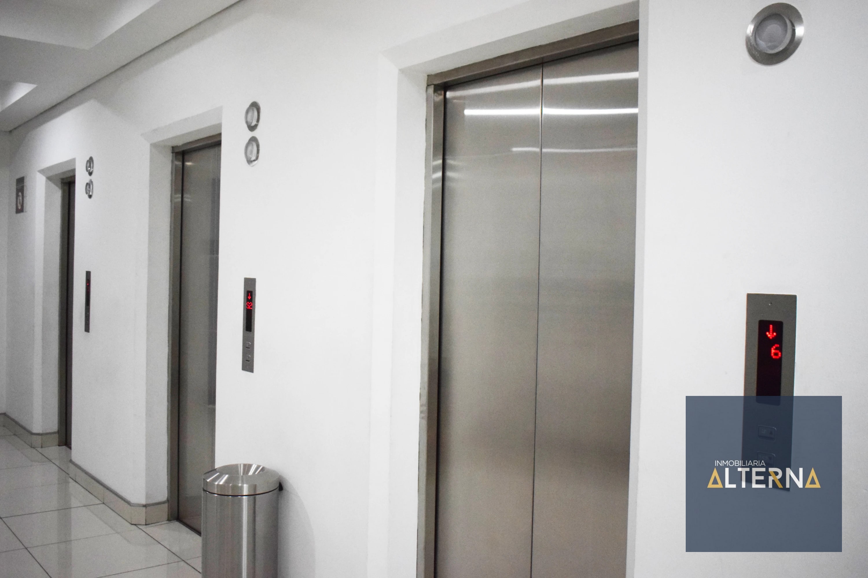 Oficina en Renta en zona 10 — Oficina en Alquiler en Zona 10, Guatemala, Ciudad — foto 4 de 10