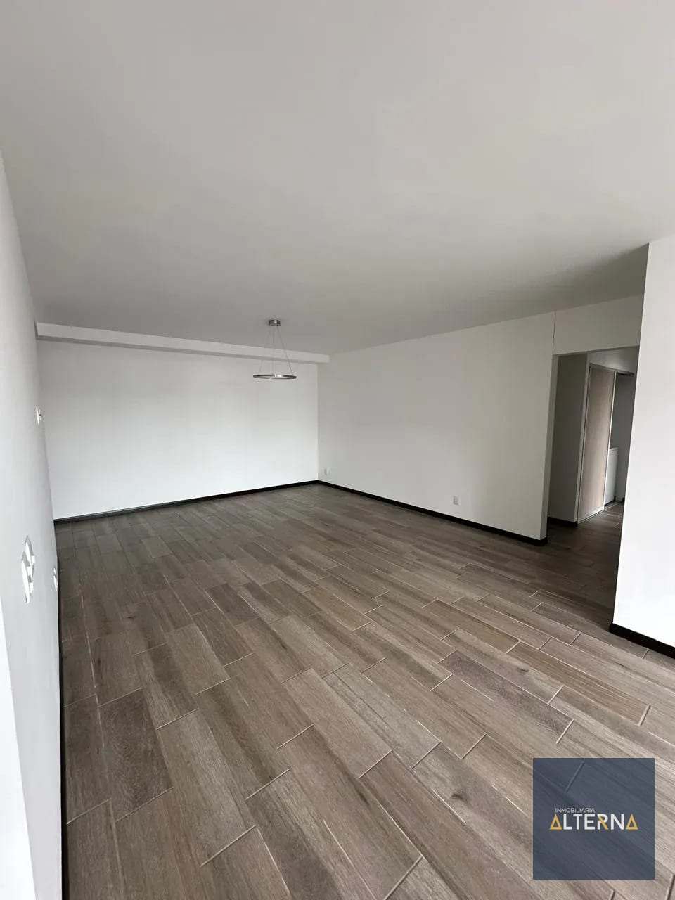 Apartamento en renta en Zona 14 — Apartamento en Alquiler en Zona 14, Guatemala, Ciudad — foto 3 de 8