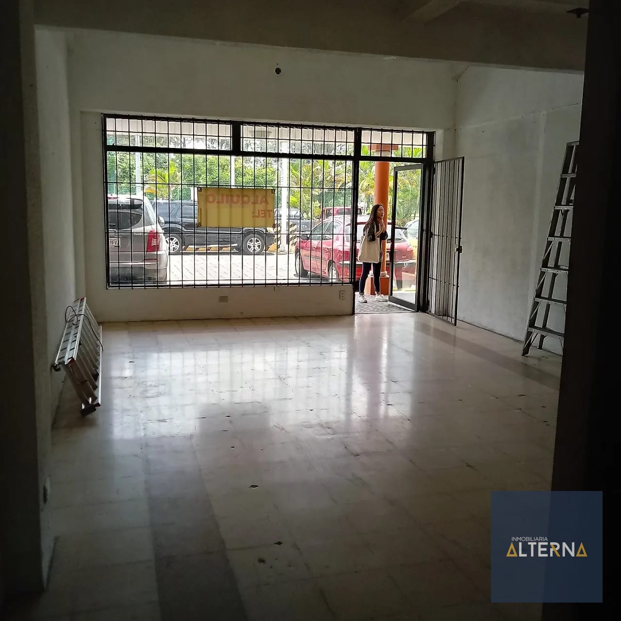 Amplio Local en Renta zona 10 — Local en Alquiler en Zona 10, Guatemala, Ciudad — foto 1 de 8