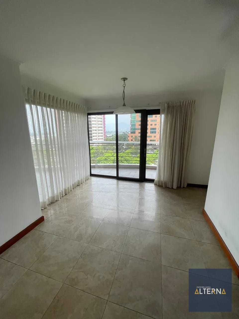 Apartamento en Renta en Zona 14 — Apartamento en Venta en Zona 14, Guatemala, Ciudad — foto 6 de 13