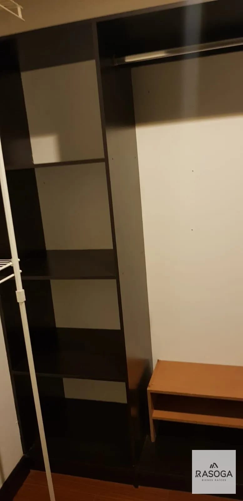 RENTO APARTAMENTO, DE OPORTUNIDAD, EN ZONA 10 — Apartamento en Alquiler en Zona 10, Guatemala, Ciudad — foto 8 de 11
