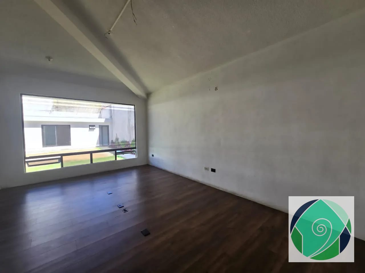 Alquiler propiedad ideal COLEGIO km 19.7 Carr a El Salvador (copia) — Casa en Alquiler en Carretera a El Salvador, Guatemala, Ciudad — foto 5 de 16