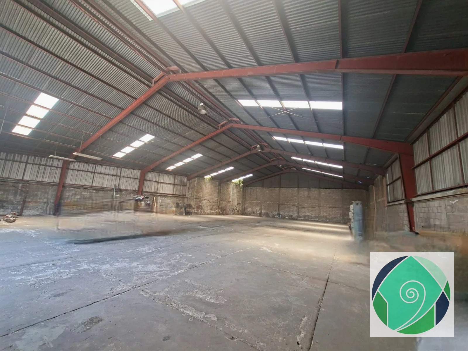 ALQUILER BODEGA EN VILLA NUEVA - 1