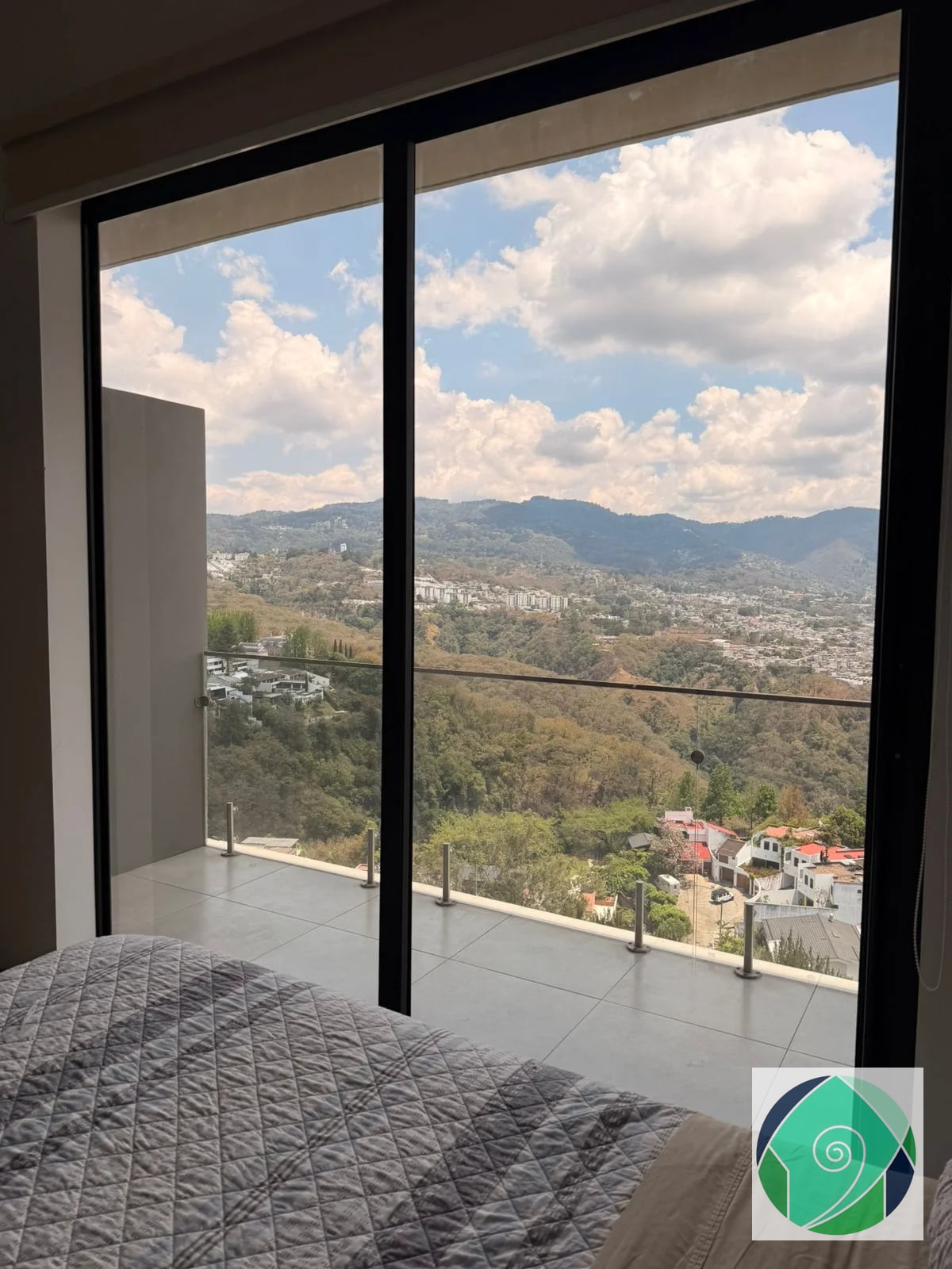 ALQUILER APARTAMENTO AMUEBLADO EN ZONA 13 — Apartamento en Alquiler en Elemento Plaza Berlín, Zona 13, Guatemala, Ciudad — foto 8 de 11