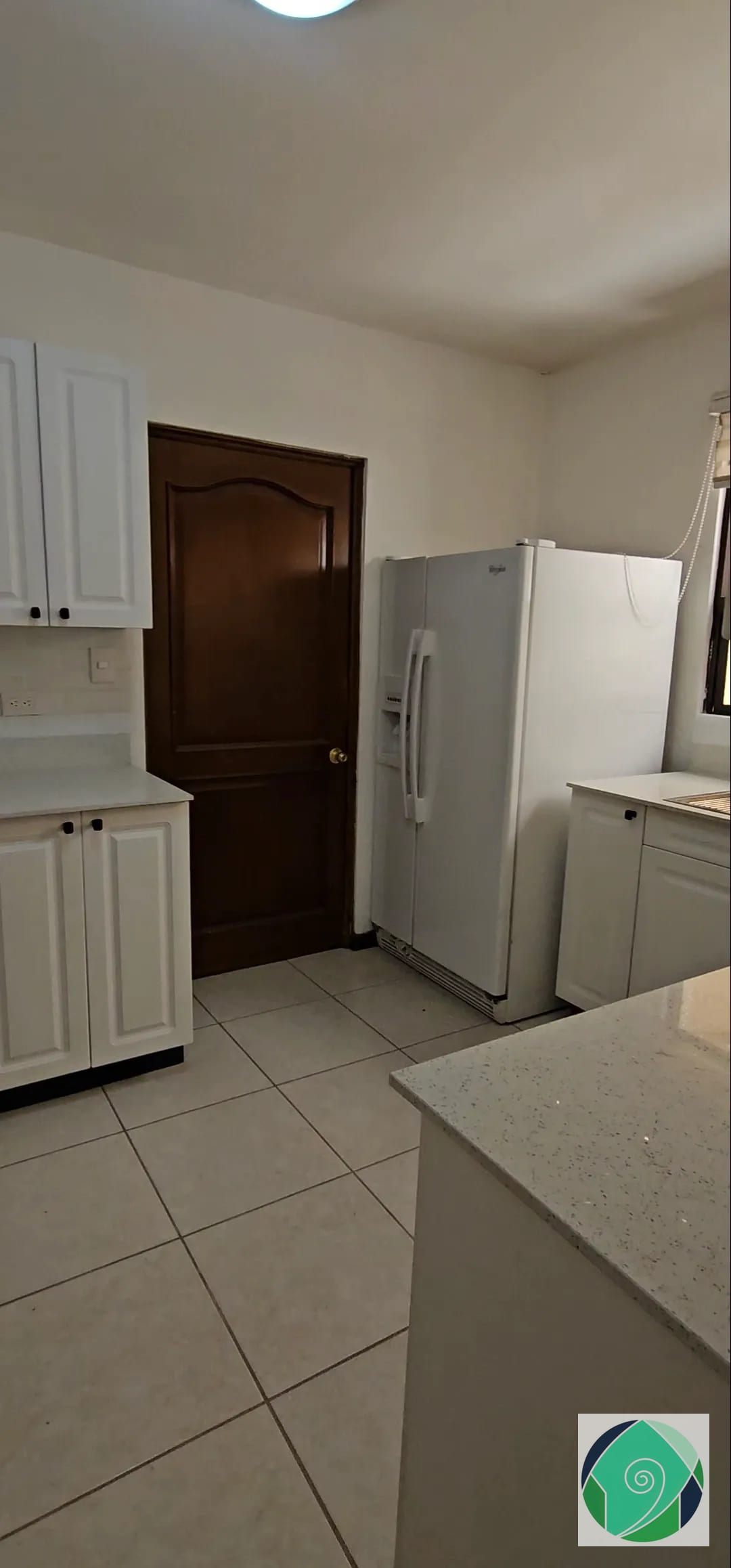ALQULLER APARTAMENTO EN ZONA 10 — Apartamento en Alquiler en Torre Castelar, Zona 10, Guatemala, Ciudad — foto 6 de 17