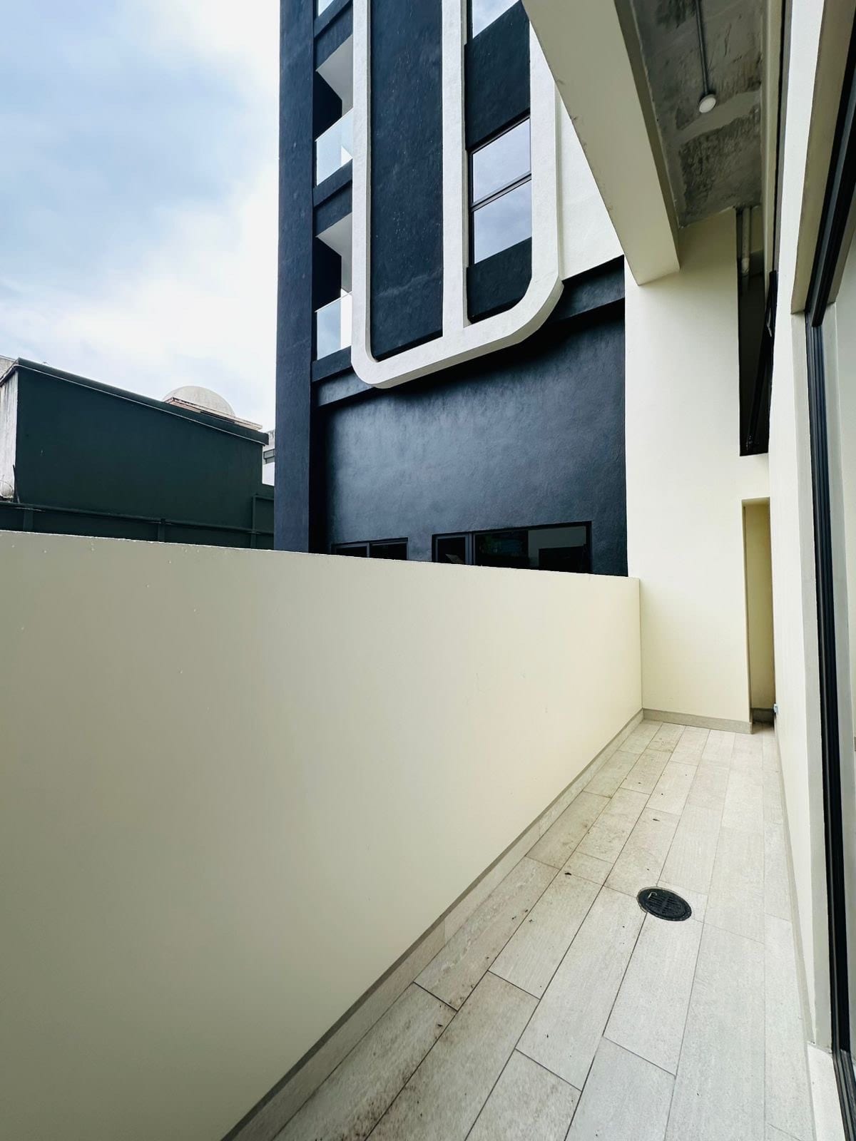 Loft en renta — Apartamento en Alquiler en Verdú, Zona 13, Guatemala, Ciudad — foto 6 de 6