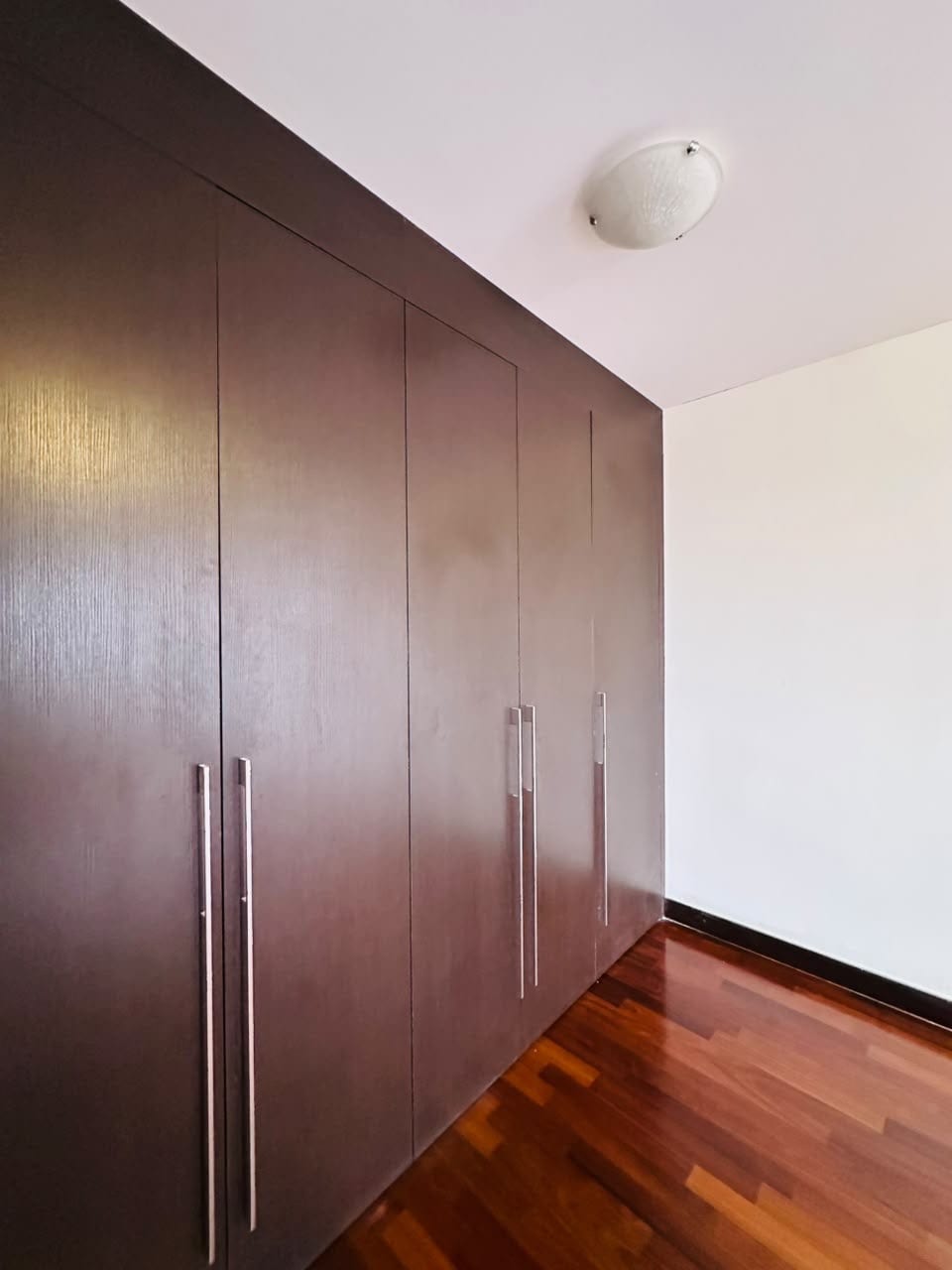 Hermoso apartamento en renta zona 14 — Apartamento en Alquiler en Lantana, Zona 14, Guatemala, Ciudad — foto 5 de 7