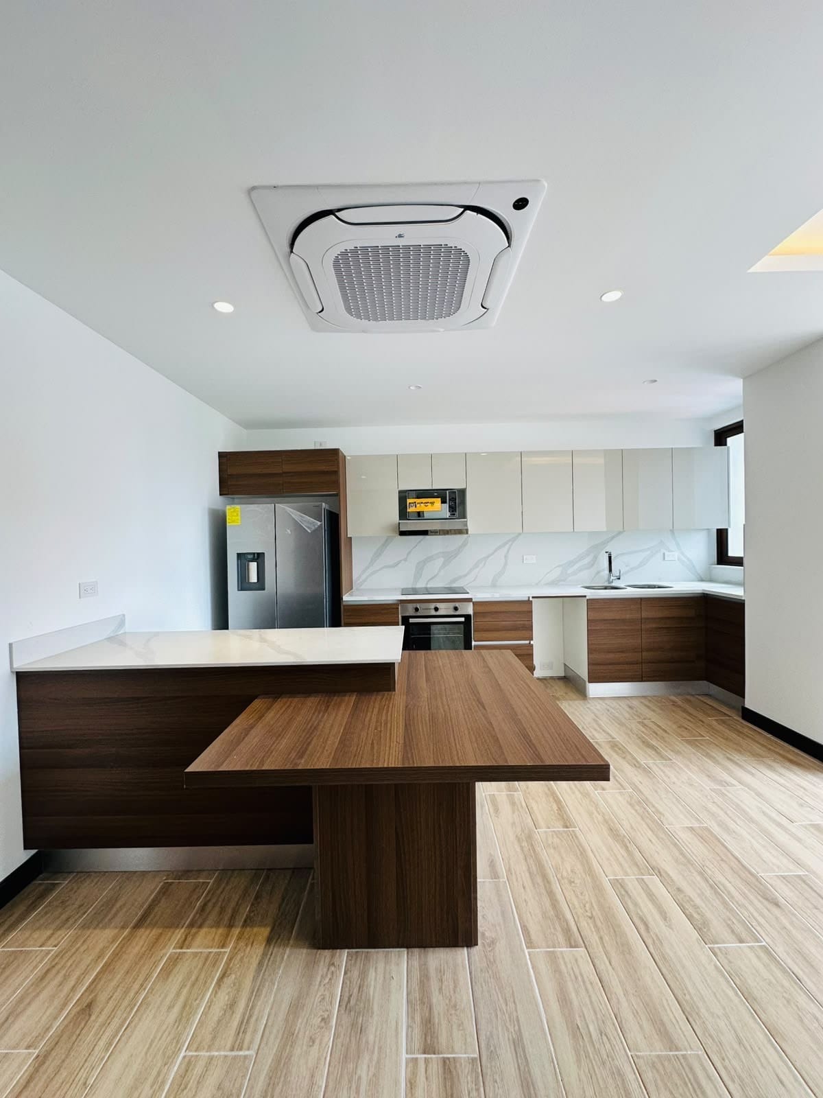 Hermoso apartamento en zona 13 — Apartamento en Alquiler en Zona 13, Guatemala, Ciudad — foto 1 de 5