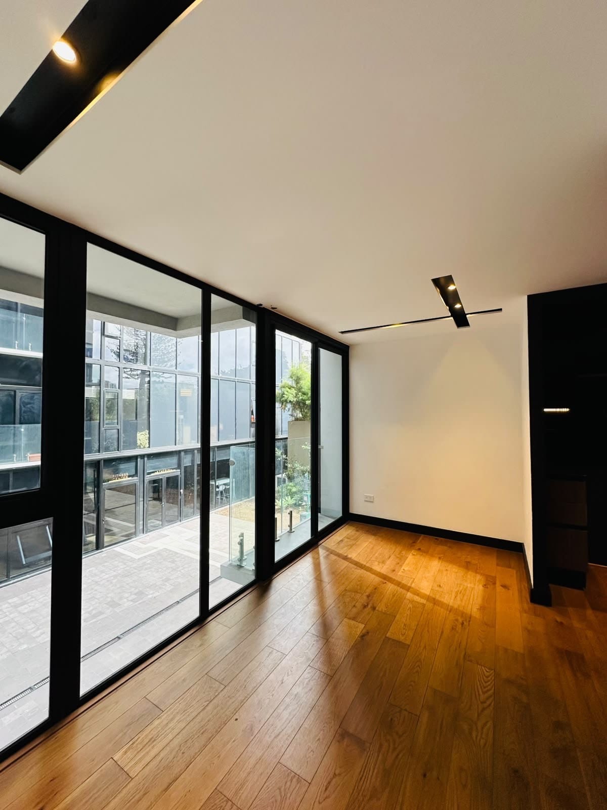 Loft estudio Renta y venta — Apartamento en Alquiler en Villa Mariscal, Zona 11, Guatemala, Ciudad — foto 7 de 7