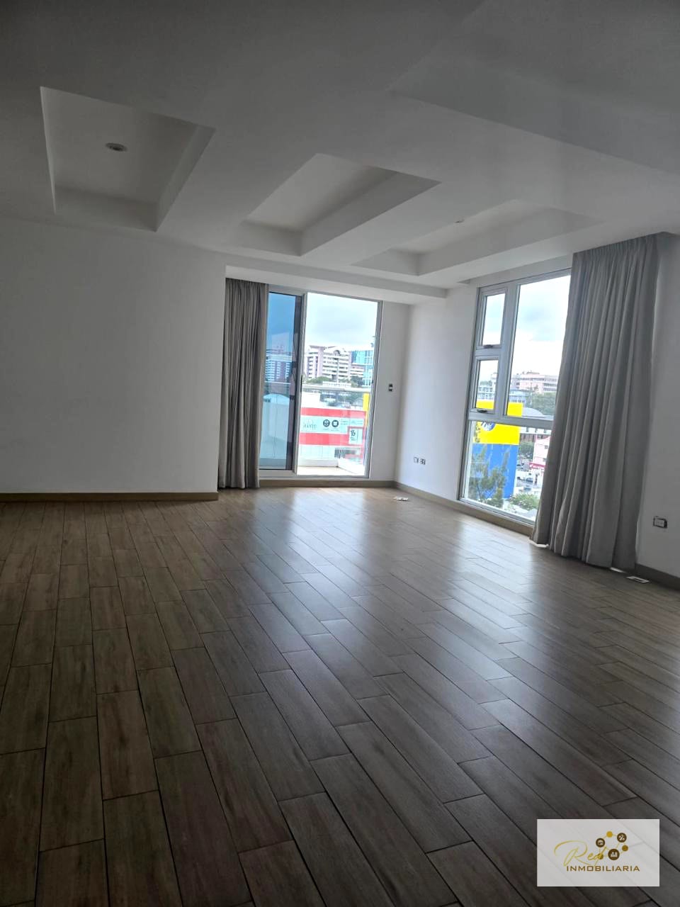 🏢 APARTAMENTO EN RENTA | EDIFICIO CITYHAUS — Apartamento en Alquiler en Zona 10, Guatemala, Ciudad — foto 7 de 11