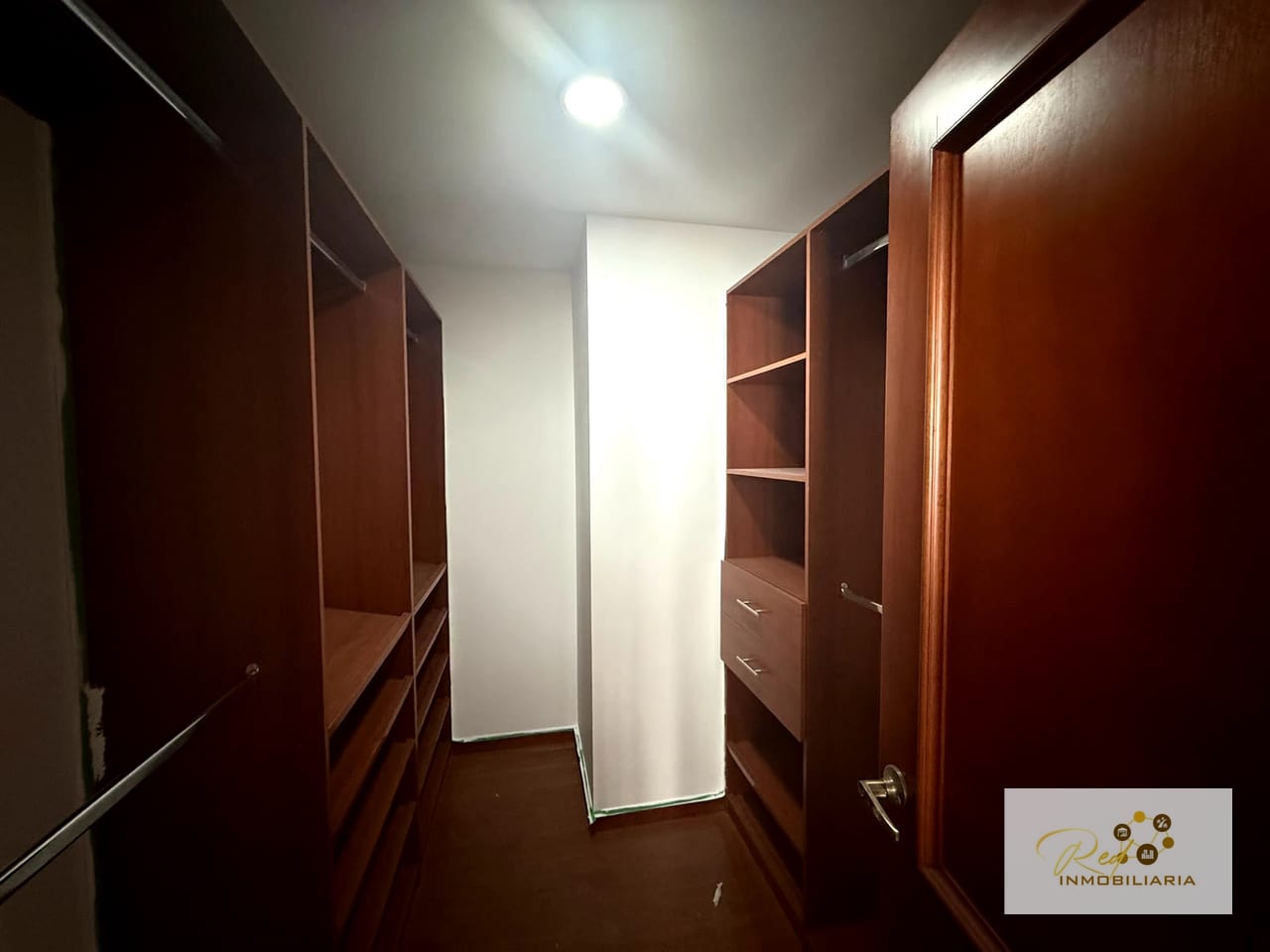 🏢 Apartamento en Alquiler – Edificio Botticelli 2, Zona 15 — Apartamento en Alquiler en Zona 15, Guatemala, Ciudad — foto 10 de 17