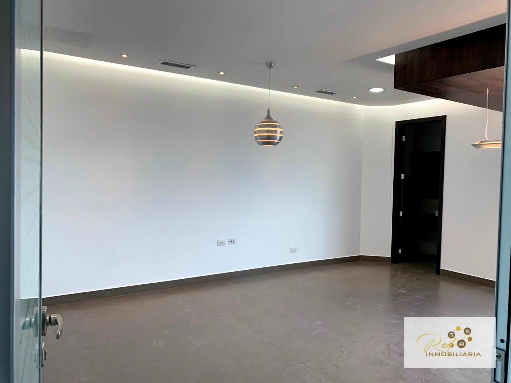 🏢 Oficinas en Renta – Torre IV, Zona Pradera (copia) — Oficina en Alquiler en Zona 10, Guatemala, Ciudad — foto 3 de 16