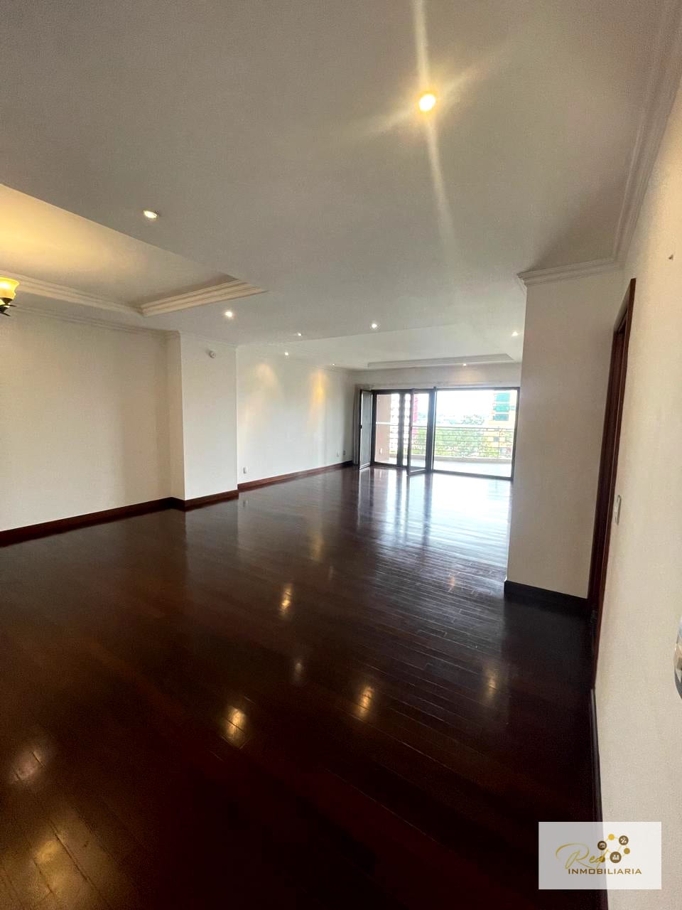 🏢 EN ALQUILER – TADEUS ZONA 14 — Apartamento en Alquiler en Tadeus, Zona 14, Guatemala, Ciudad — foto 12 de 17