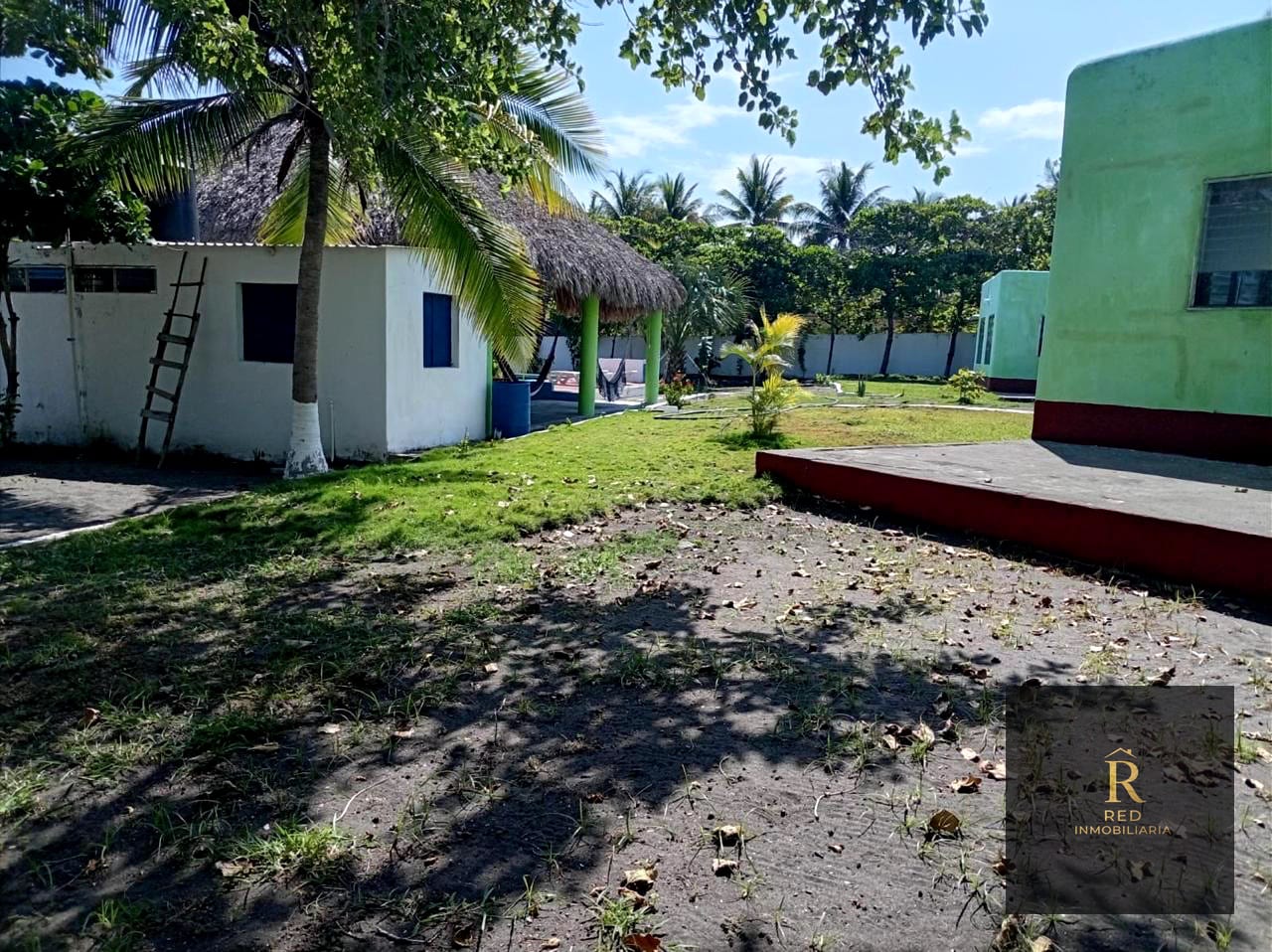 🏖️ Terreno con dos bungalows en venta — Aldea El Pumpo, Km 144 a 3 Km de Monterrico — Terreno en Venta en Monterrico, Santa Rosa — foto 9 de 14