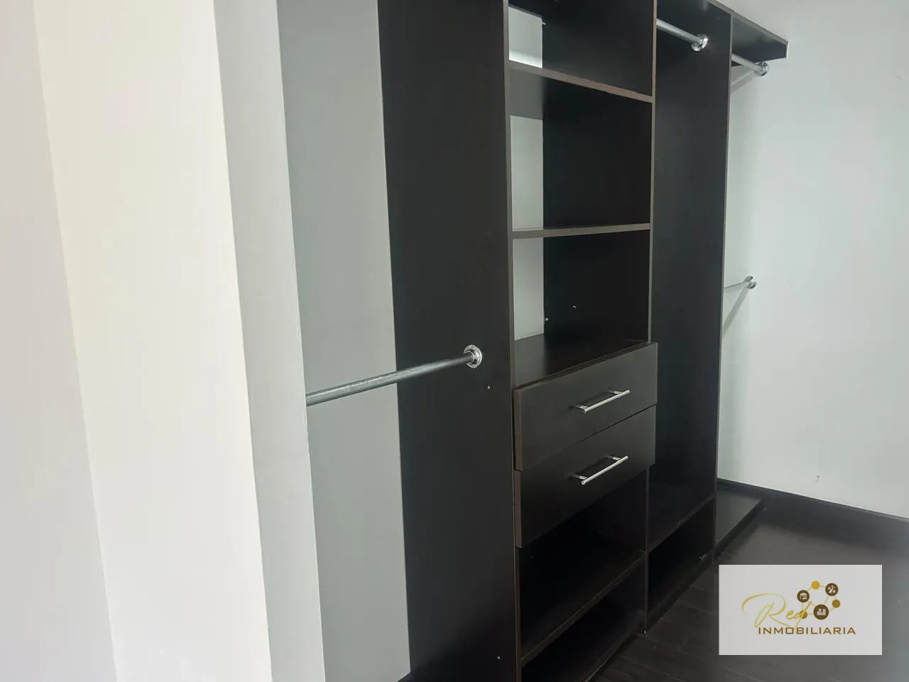 🏢 Apartamento en Alquiler – Zona 14, Edificio Catania — Apartamento en Alquiler en Zona 14, Guatemala, Ciudad — foto 10 de 16