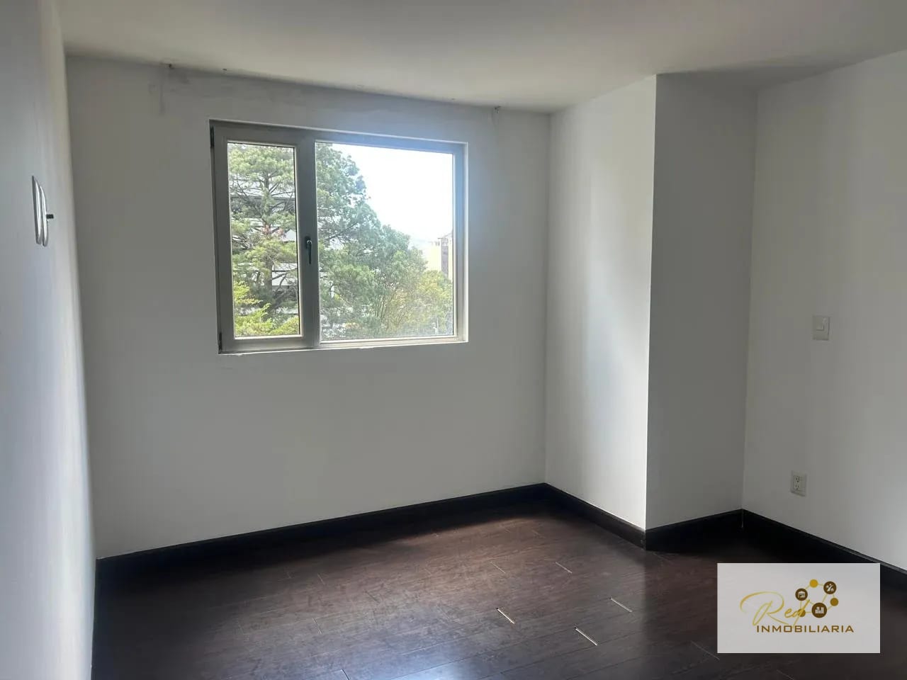 🏢 Apartamento en Alquiler – Zona 14, Edificio Catania — Apartamento en Alquiler en Zona 14, Guatemala, Ciudad — foto 4 de 16