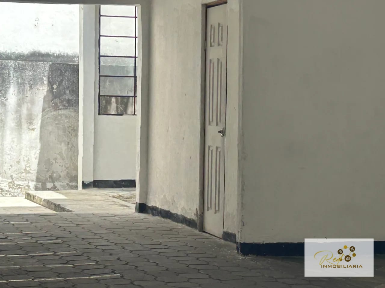 Edificio de 4 niveles 🏢 — Zona 9, Ciudad Capital — Edificio en Venta en Zona 9, Guatemala, Ciudad — foto 5 de 17