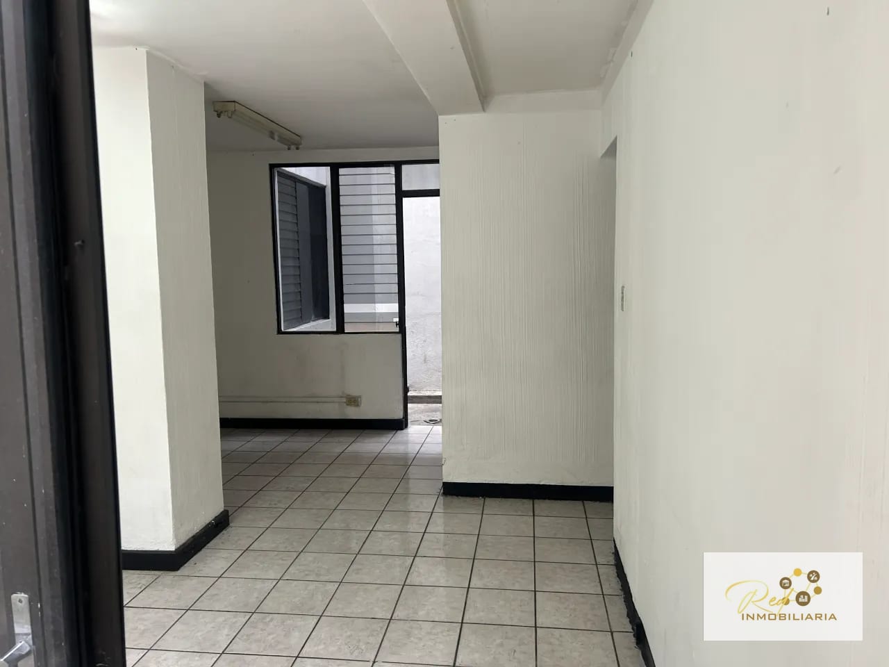 Edificio de 4 niveles 🏢 — Zona 9, Ciudad Capital — Edificio en Venta en Zona 9, Guatemala, Ciudad — foto 10 de 17