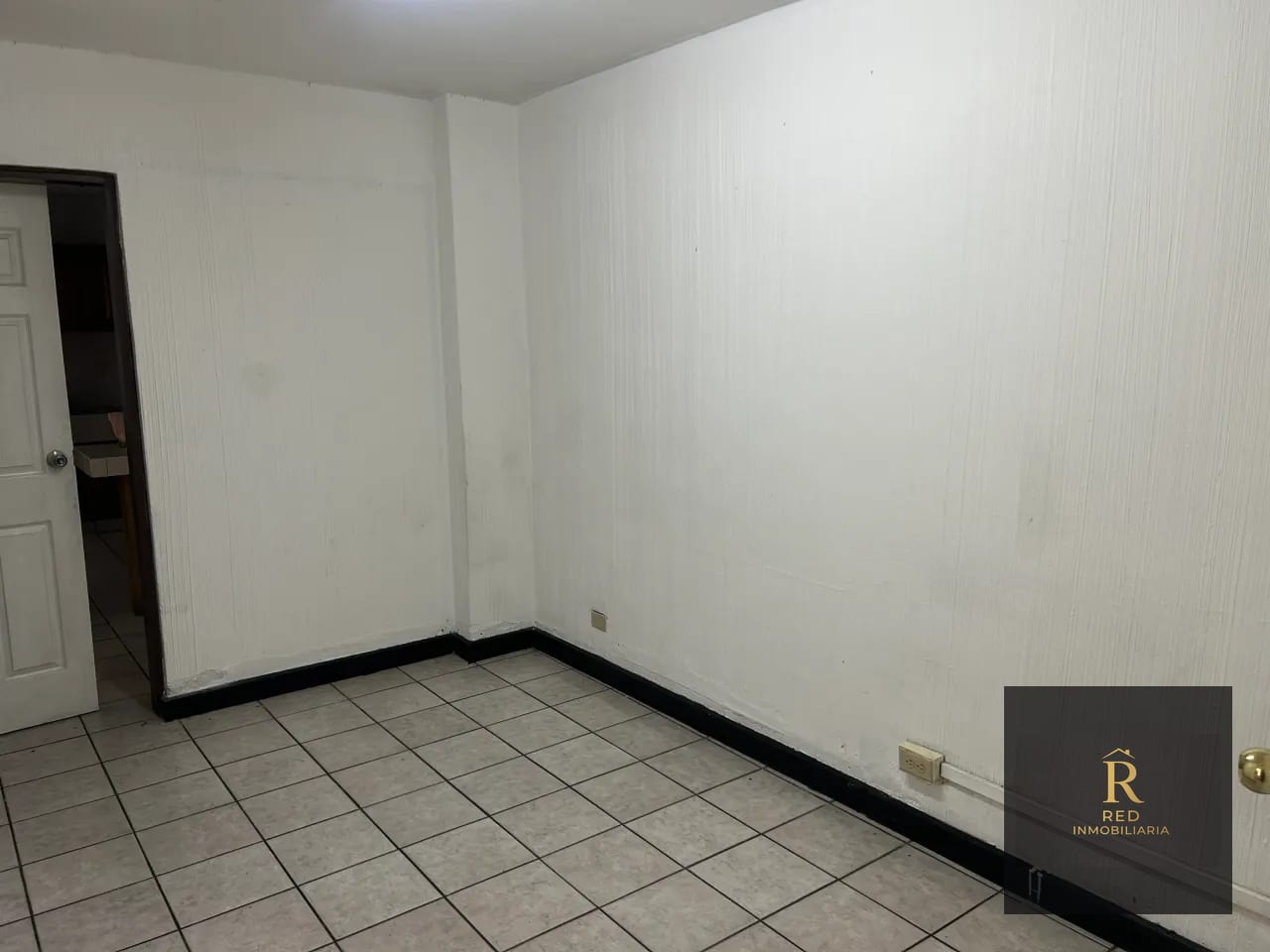 Venta Edificio 4 niveles 🏢 Comercio/Vivienda- Zona 9, Ciudad Capital — Edificio en Venta en Zona 9, Guatemala, Ciudad — foto 9 de 17