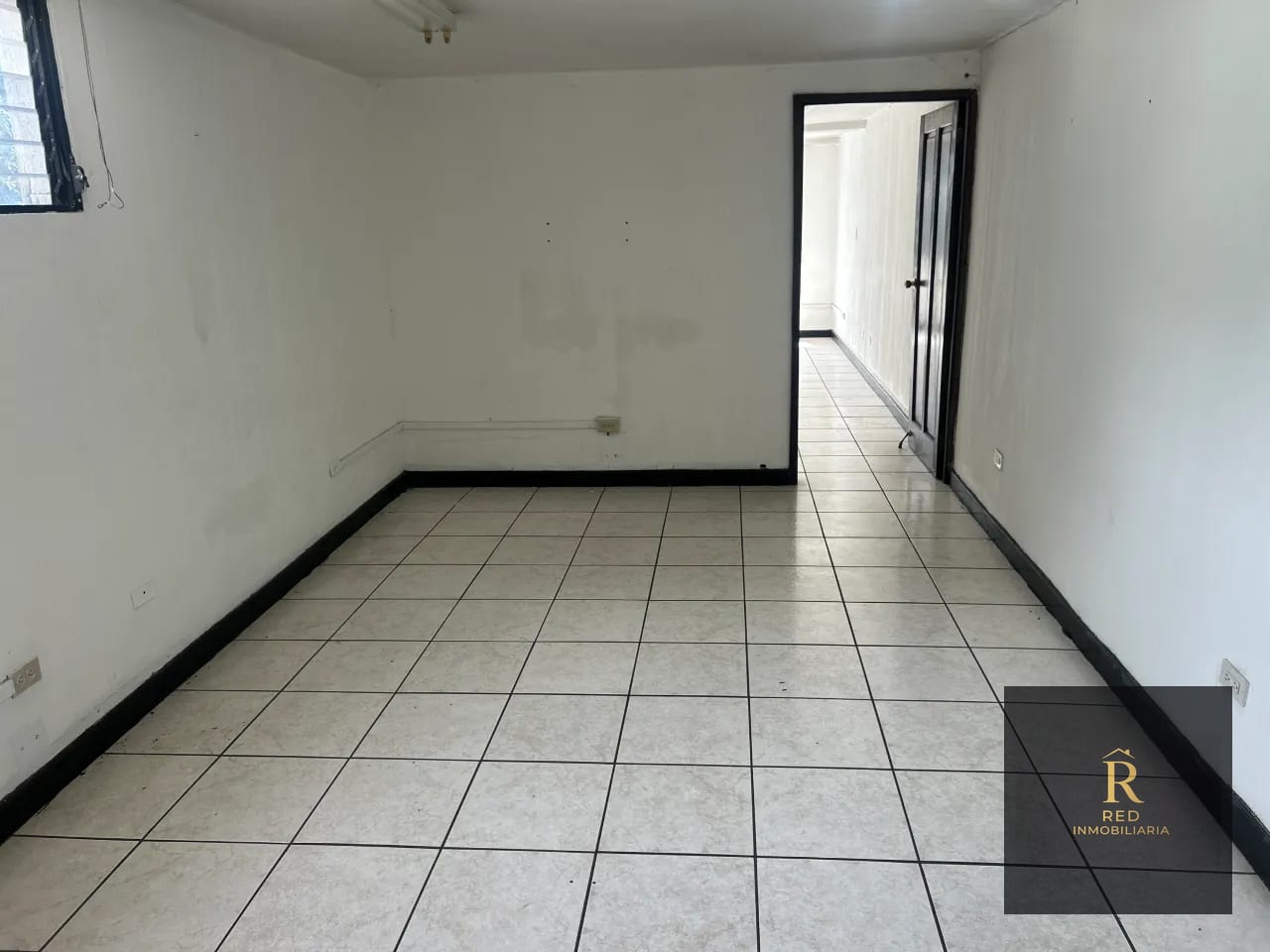 Venta Edificio 4 niveles 🏢 Comercio/Vivienda- Zona 9, Ciudad Capital — Edificio en Venta en Zona 9, Guatemala, Ciudad — foto 11 de 17