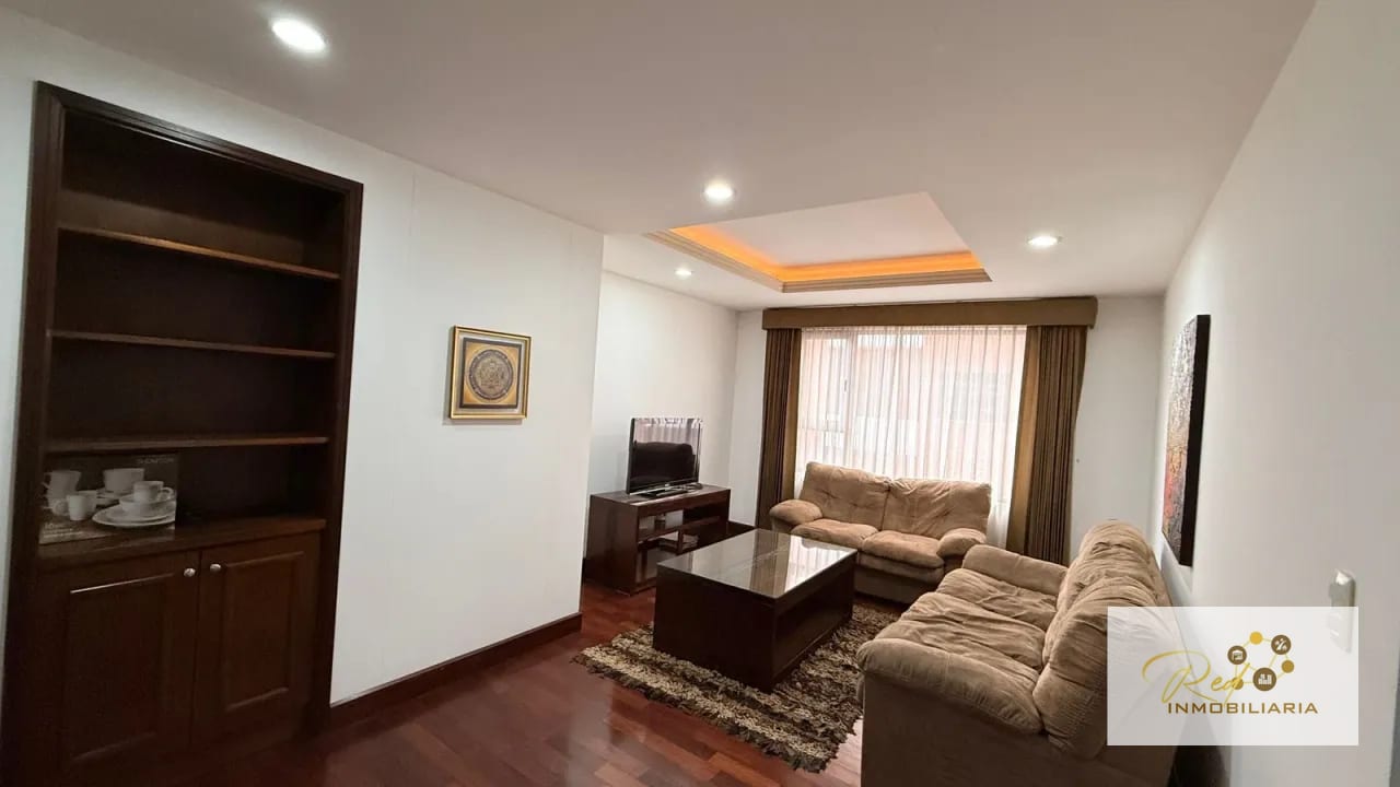 🏢 Apartamento AMUEBLADO en alquiler — Zona 10, Edificio Santa María — Apartamento en Alquiler en Zona 10, Guatemala, Ciudad — foto 9 de 10