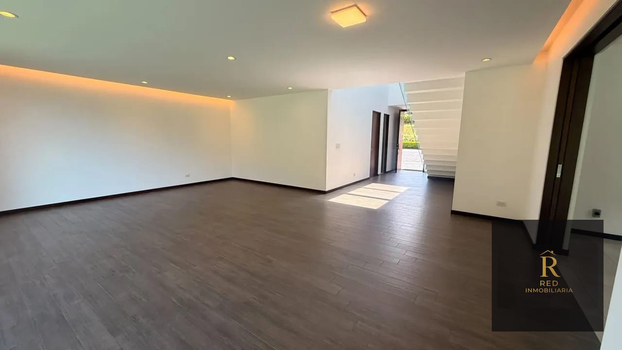 🏡 Casa en Renta Residencias Concepción 📍 KM 15.5 Carretera a el Sa — Casa en Alquiler en Buranas Concepción, Carretera a El Salvador, Guatemala, Ciudad — foto 9 de 17