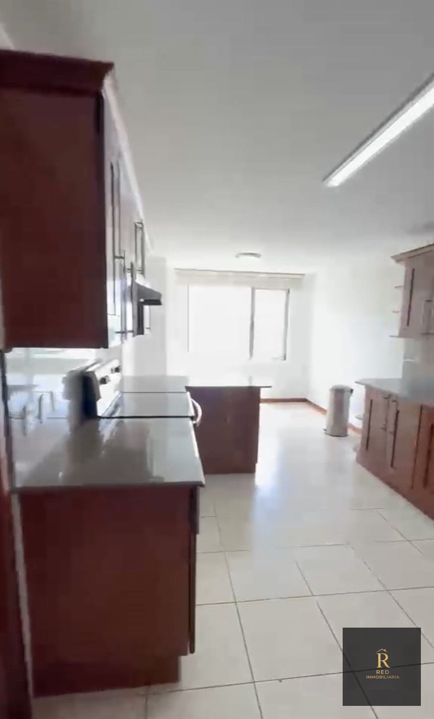 🏢✨ EDIFICIO BOTTICELLI II ✨🏢 📍 Apartamento en renta – Zona 15 — Apartamento en Alquiler en Botticelli II, Zona 15, Guatemala, Ciudad — foto 13 de 17