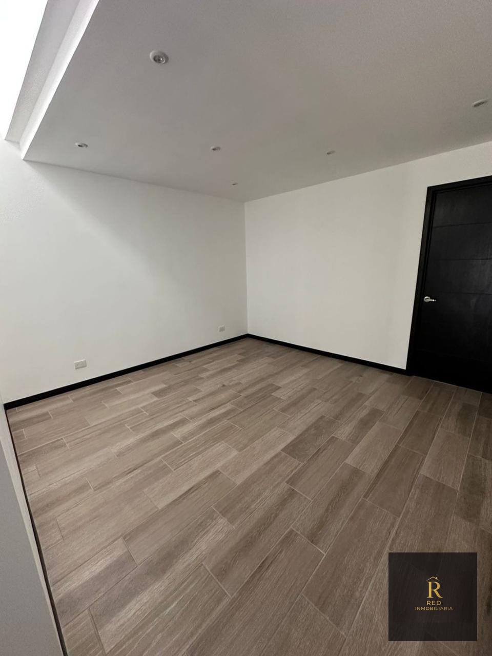 🏡✨ Casa en Venta – Hacienda Real, Zona 16 ✨🏡 — Casa en Venta en Hacienda Real, Zona 16, Guatemala, Ciudad — foto 3 de 14