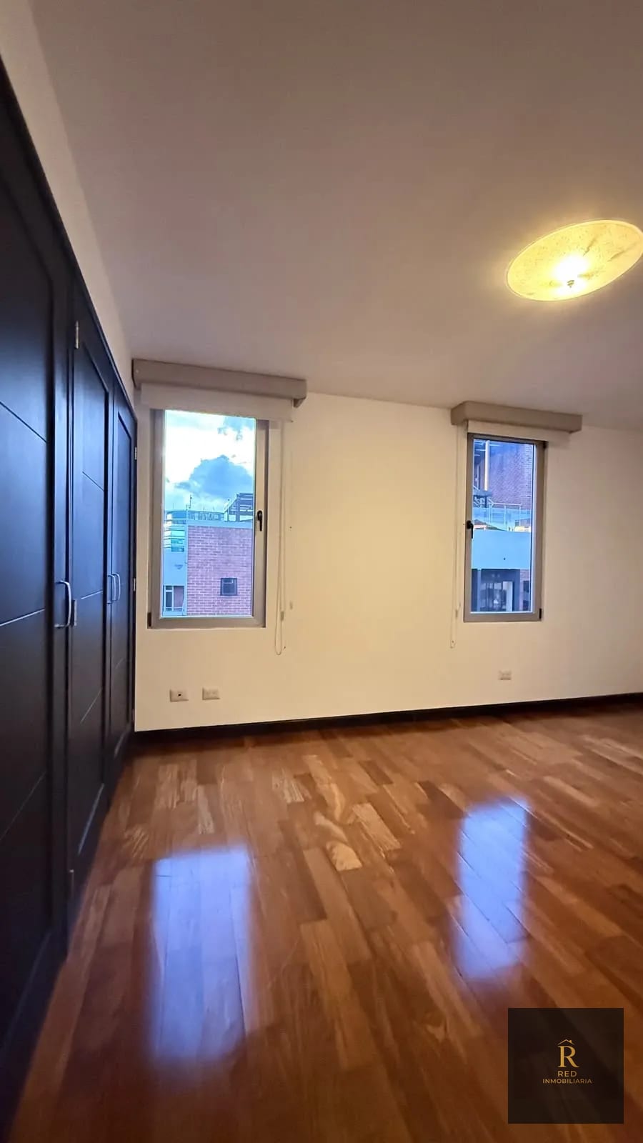 🏢 Apartamento en Venta zona 10 / Edificio Aria – Nivel Alto — Apartamento en Venta en Zona 10, Guatemala, Ciudad — foto 8 de 15