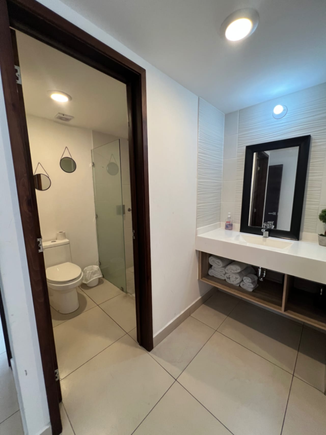BE14 / Apartamento en Renta / Sin Muebles de 3 Habitaciones — Apartamento en Alquiler en Be14, Zona 14, Guatemala, Ciudad — foto 10 de 11