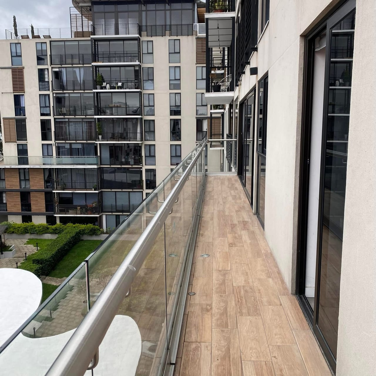 BE14 / APARTAMENTO EN VENTA DE 2 HABITACIONES CON TERRAZA — Apartamento en Venta en Be14, Zona 14, Guatemala, Ciudad — foto 4 de 6