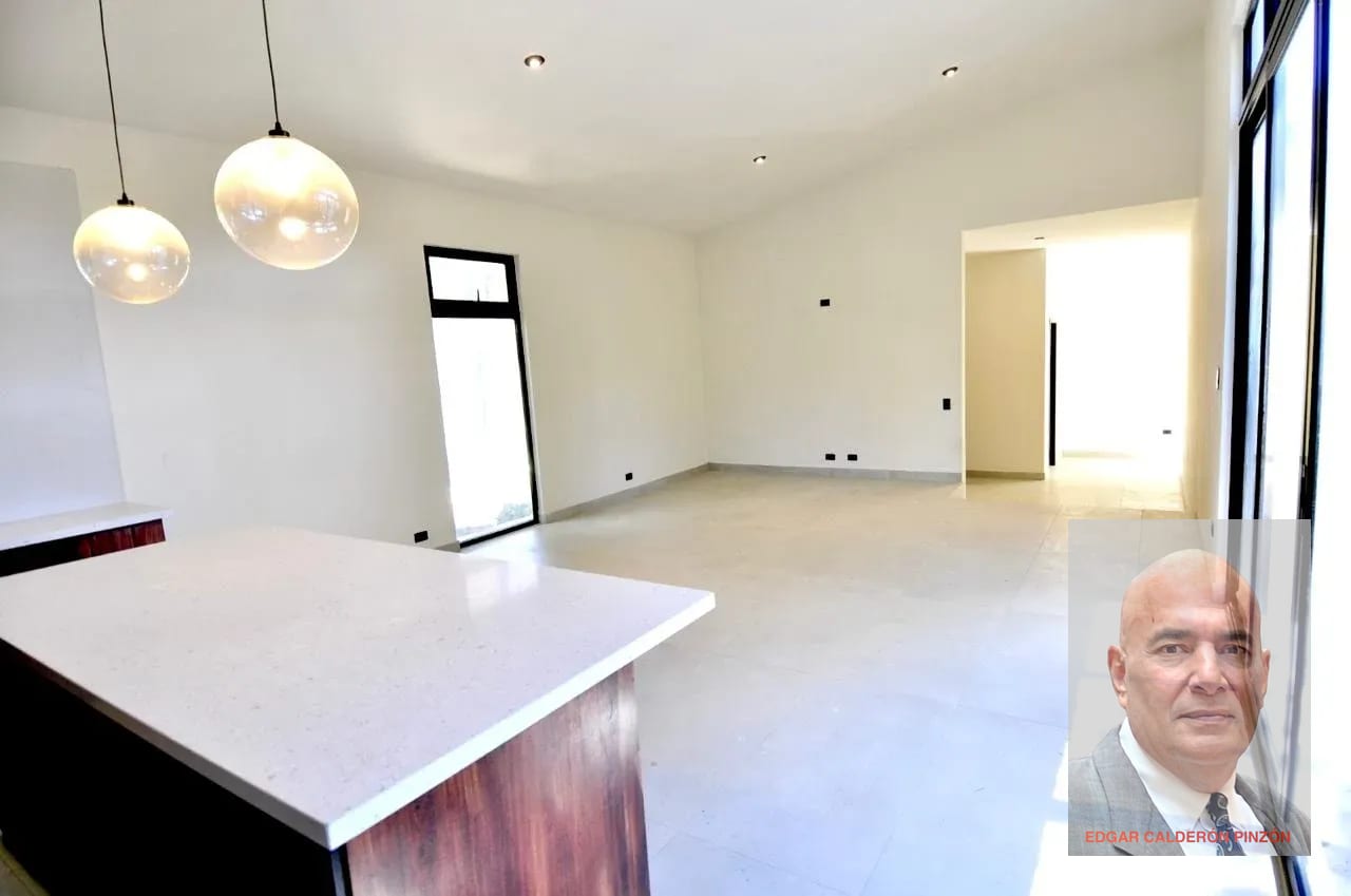 Casa de un Nivel en el Condominio Nova Bosques, San Lucas — Casa en Venta en San Lucas Sacatepéquez, Sacatepéquez — foto 4 de 12