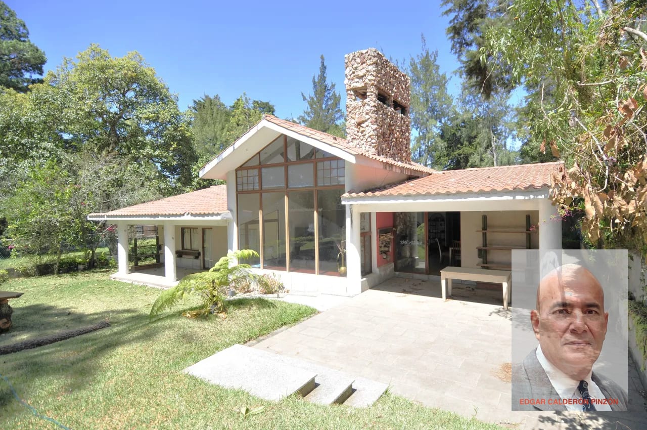 Residencia de un Nivel con 1,440 m² de Terreno – A 16 km de Antigua — Casa en Alquiler en Santiago Sacatepéquez, Sacatepéquez — foto 2 de 17