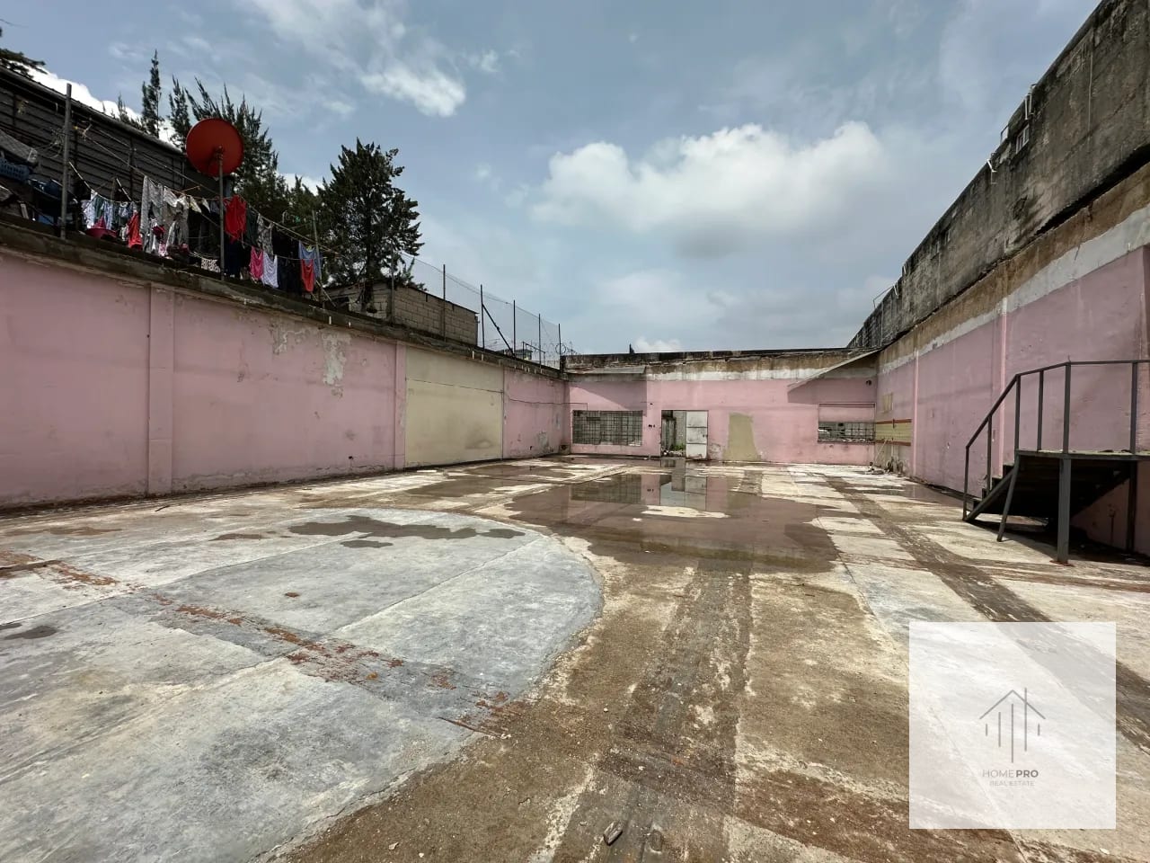 Terreno Comercial en Renta en Calzada Mateo Flores — Terreno en Alquiler en Zona 3 Mixco, Guatemala, Ciudad — foto 1 de 8