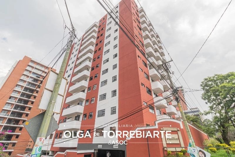 Apartamento en Edificio Bellini, zona 14 - Image 1
