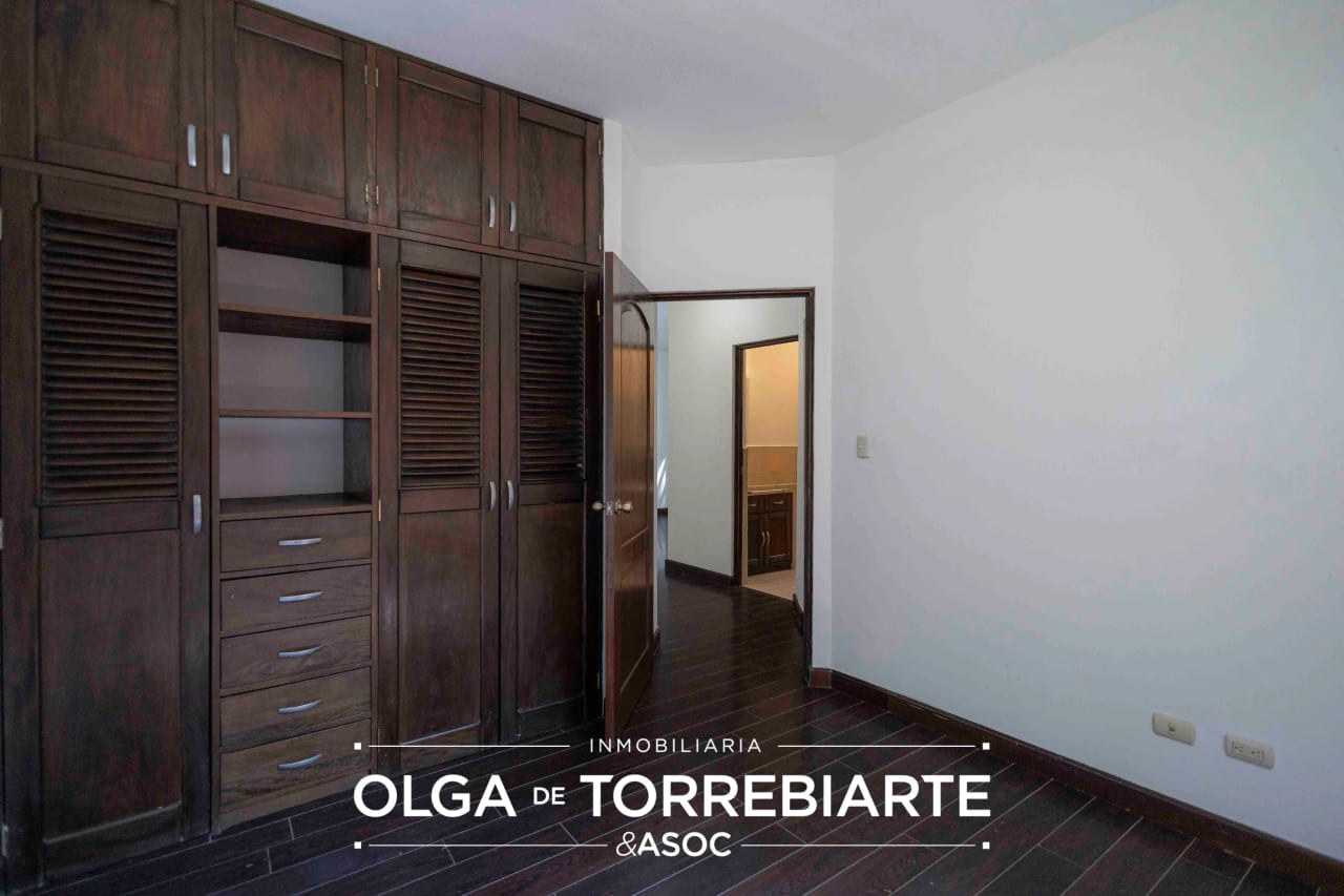 Apartamento en Villas Tiepolo, Carretera a El Salvador — Apartamento en Alquiler en Villa Tiepolo, Carretera a El Salvador, Guatemala, Ciudad — foto 8 de 10