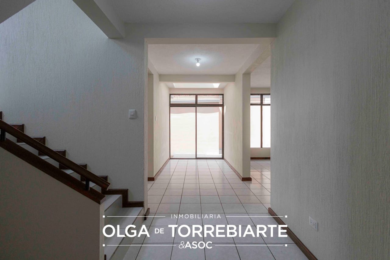 Casa en renta Condominio San Sebastián — Casa en Alquiler en Zona 13, Guatemala, Ciudad — foto 2 de 14