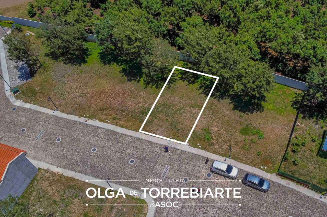 Terreno en Condominio Los Apóstoles — Terreno en Venta en Antigua, Sacatepéquez — foto 1 de 7