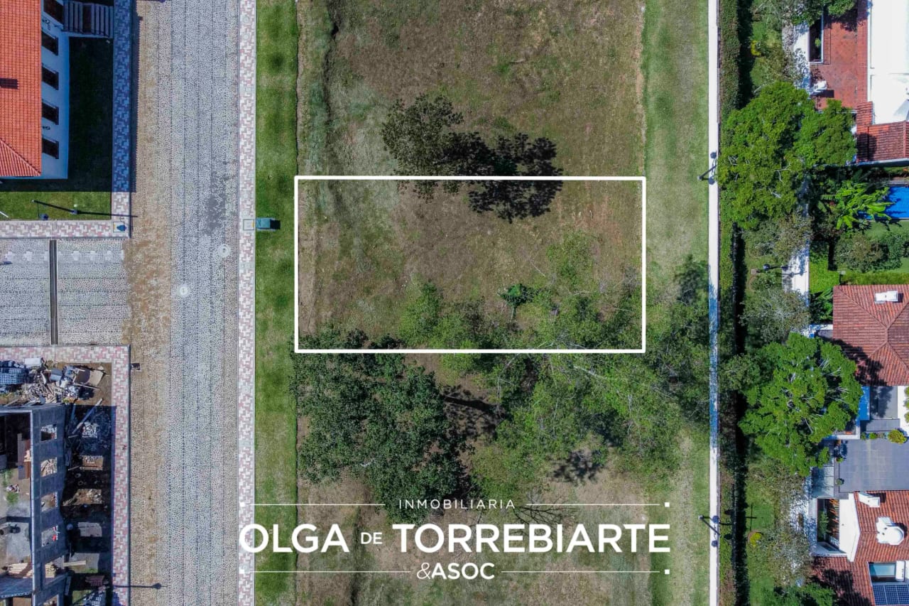 Terreno en Paseo Antigua — Terreno en Venta en Dentro del Casco, Antigua, Sacatepéquez — foto 4 de 4