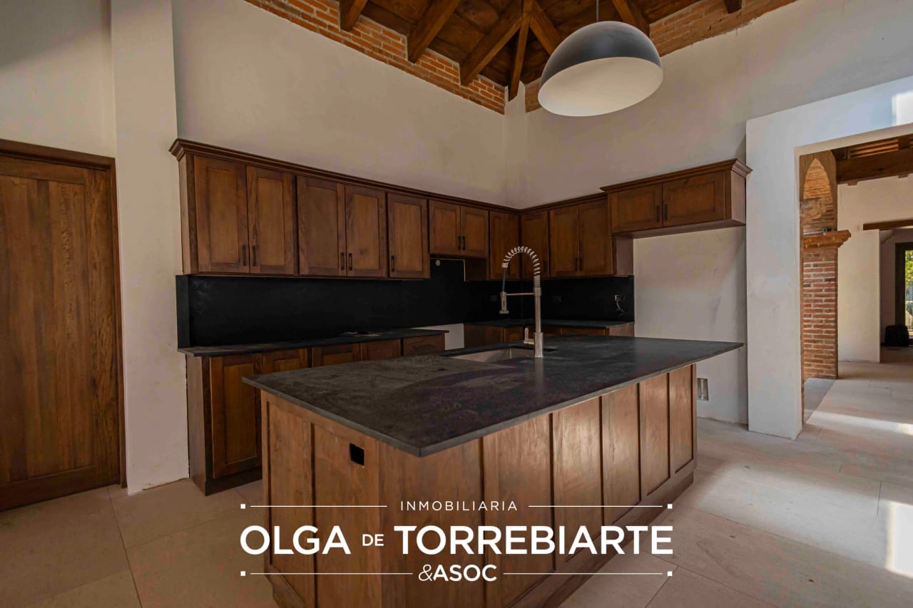 Casa en San Juan El Obispo, Antigua Guatemala — Casa en Venta en Antigua, Sacatepéquez — foto 9 de 17