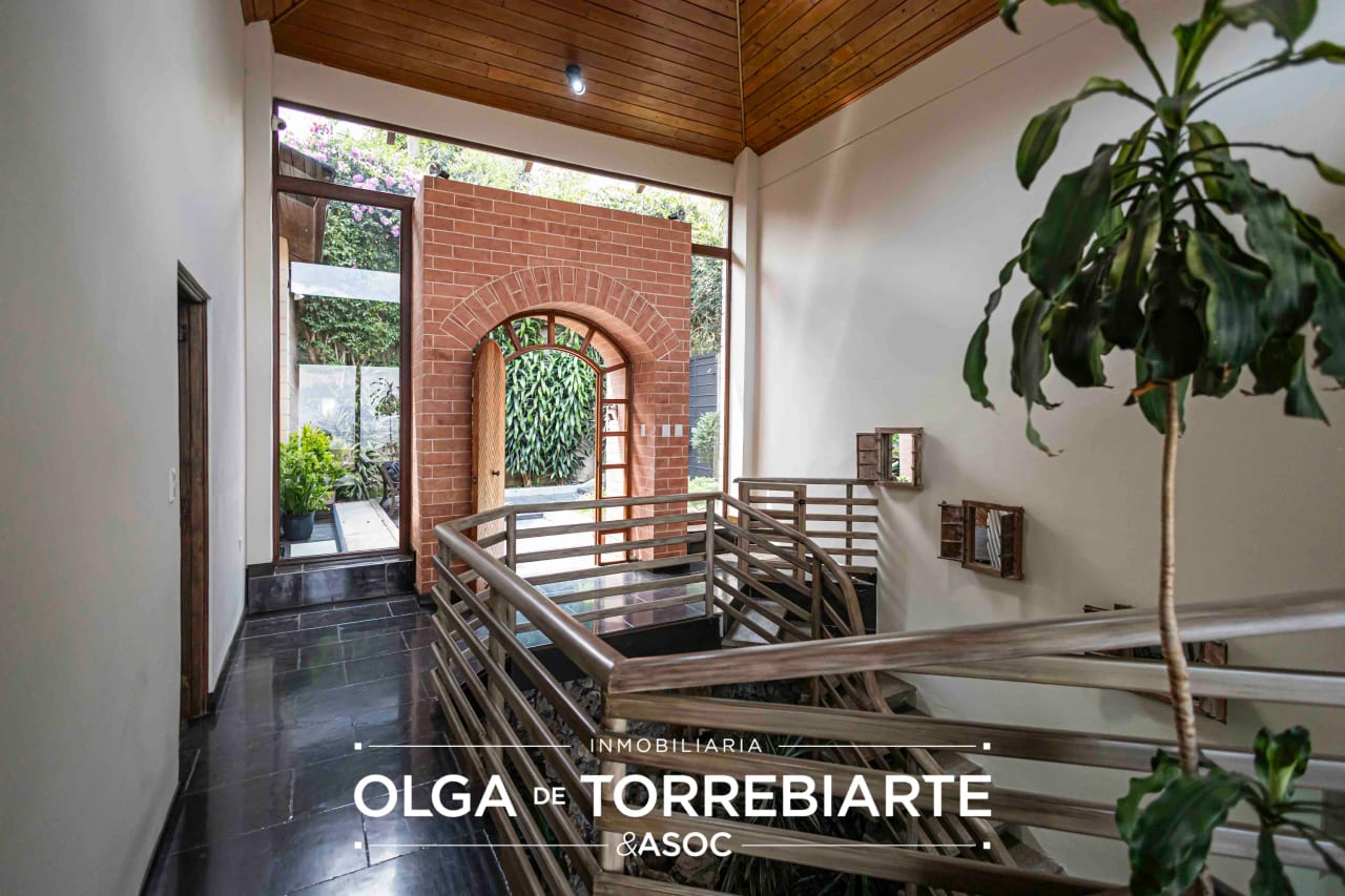 Casa en Residencial Montebello II — Casa en Venta en Montebello II, Carretera a El Salvador, Guatemala, Ciudad — foto 7 de 15