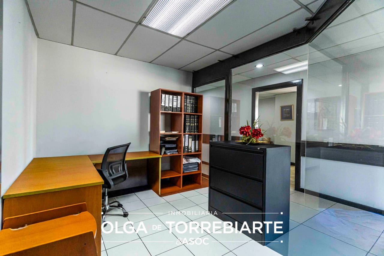 Oficina en Clínicas Médicas, Zona 10 — Clínica en Venta en Zona 10, Guatemala, Ciudad — foto 16 de 16