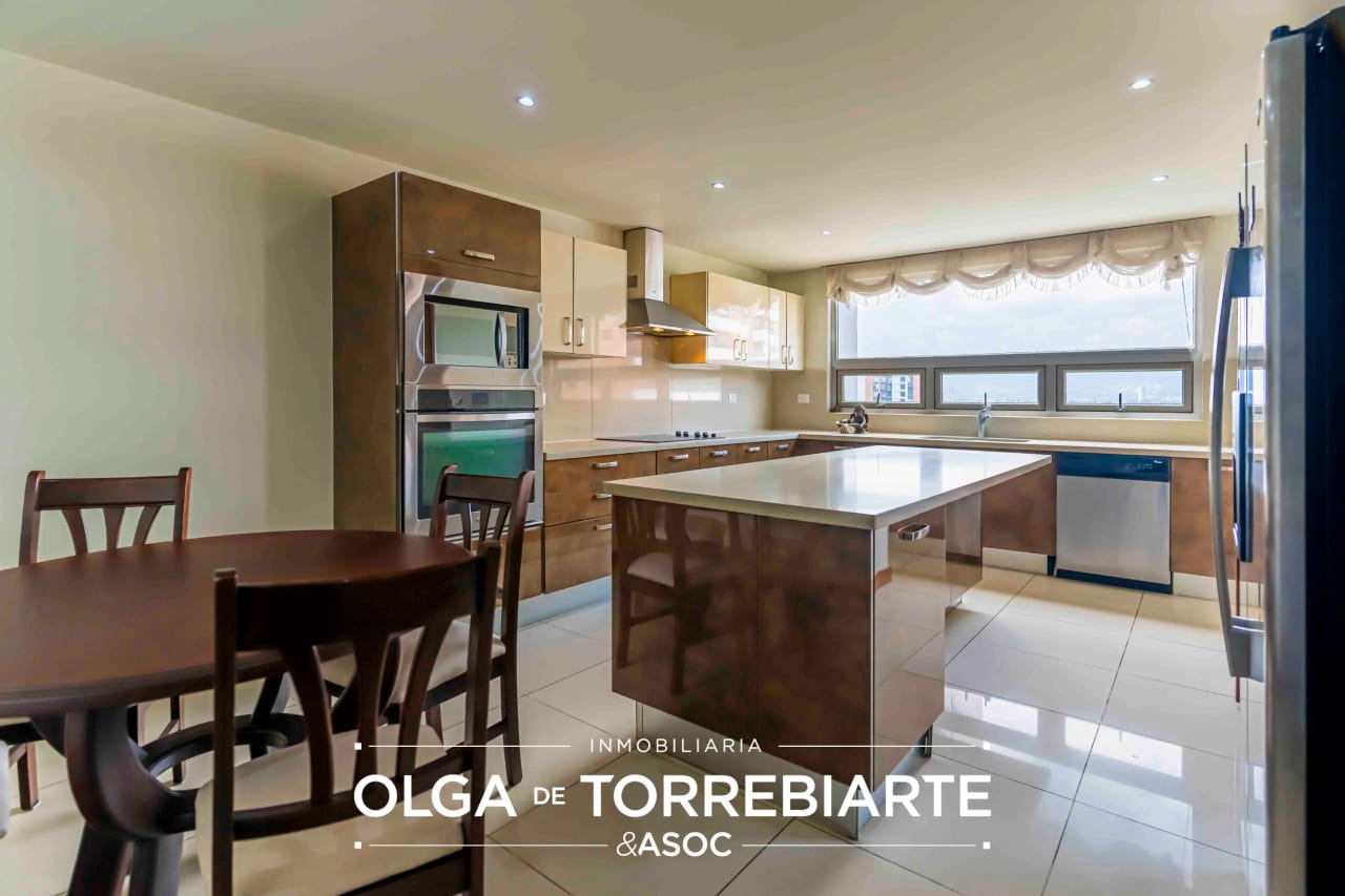Apartamento en Akoya, Zona 14 — Apartamento en Venta en Akoya, Zona 14, Guatemala, Ciudad — foto 4 de 15